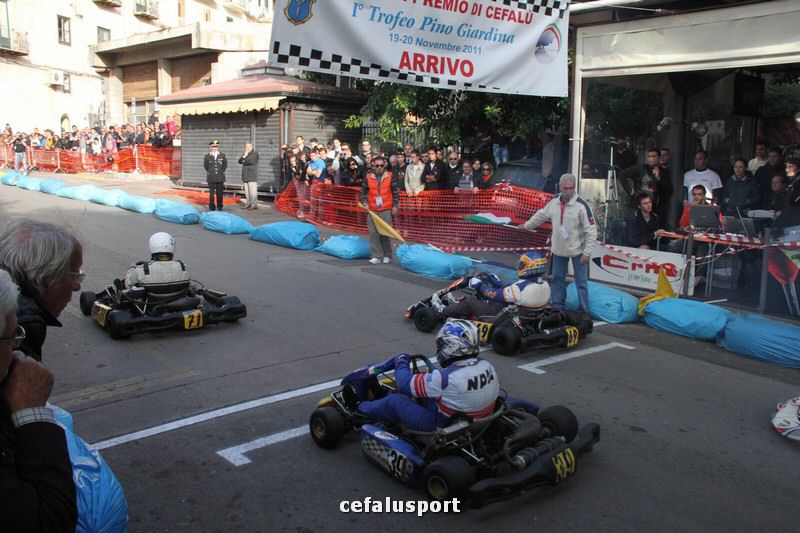 111120 sport2 037_tn.jpg